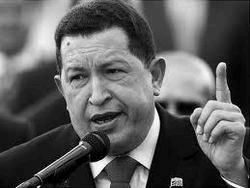 Чавес управлява Венецуела по телефона