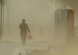 Мощна прашна буря обхвана Пекин