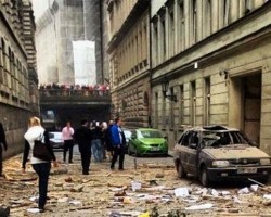 Мощна експлозия в Прага: 13 пострадали