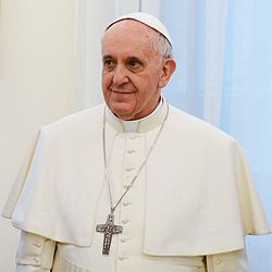 Папа Франциск бе посрещнат с бомба в Бразилия