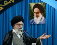 Върховният лидер на Иран се оказа ръководител на влиятелна финансова империя