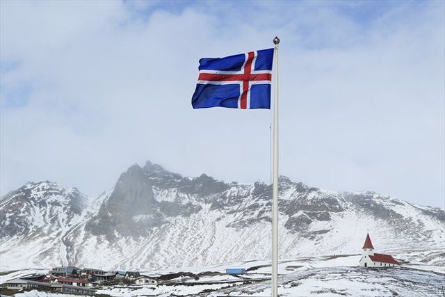 Исландия опитва да прекрати преговорите за присъединяване към ЕС