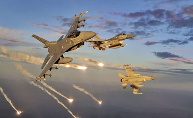 Съюзниците oт НАТО Гърция и Турция влязоха във въздушен бой
