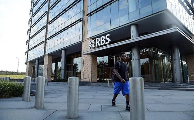 Royal Bank of Scotland посъветва клиентите си да „продадат всичко“