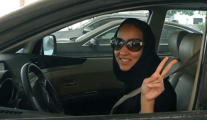 Саудитски  шейх: „Жените не бива да карат коли защото имат само четвърт мозък“