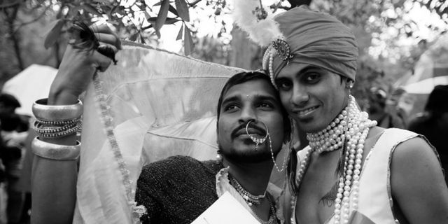 Върховният съд на Индия (1,324 милиарда жители!) легализира еднополовите връзки!