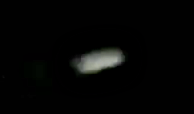 НЛО прелетя близо до   спътника на SpaceX (видео)