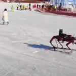 В Китай разработиха робот - скиор (видео)