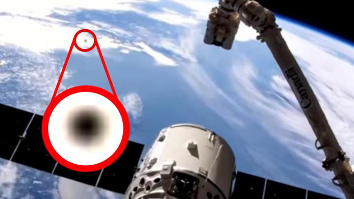 НЛО прелетя в опасна близост до МКС (видео)
